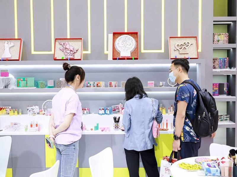 Exhibition3
