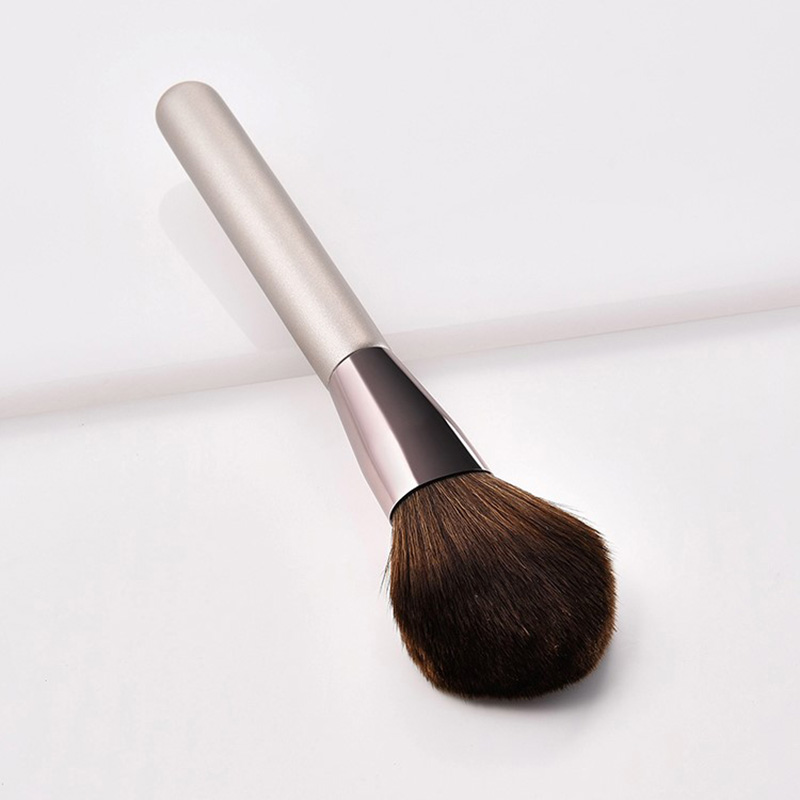 Makeup-Brush-5