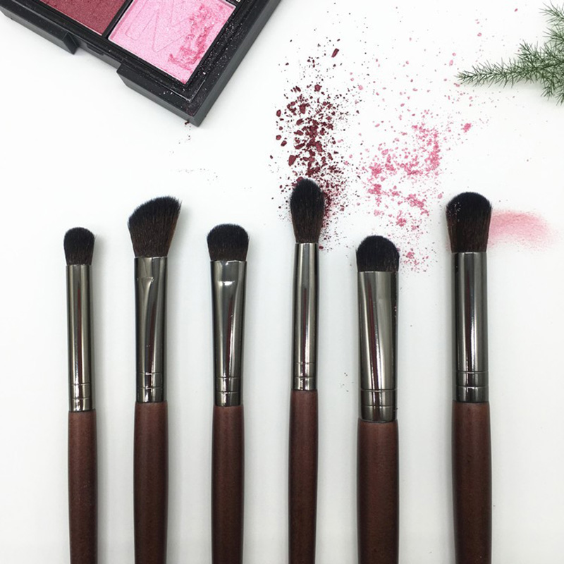 Makeup-Brush-8